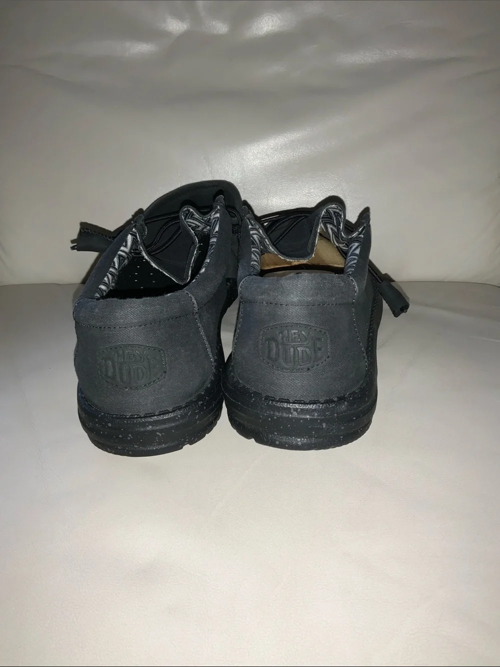 HEY DUDE MENS WALLY STRETCH‎ CANVAS shoes. Barely worn condition. Sz. 13.